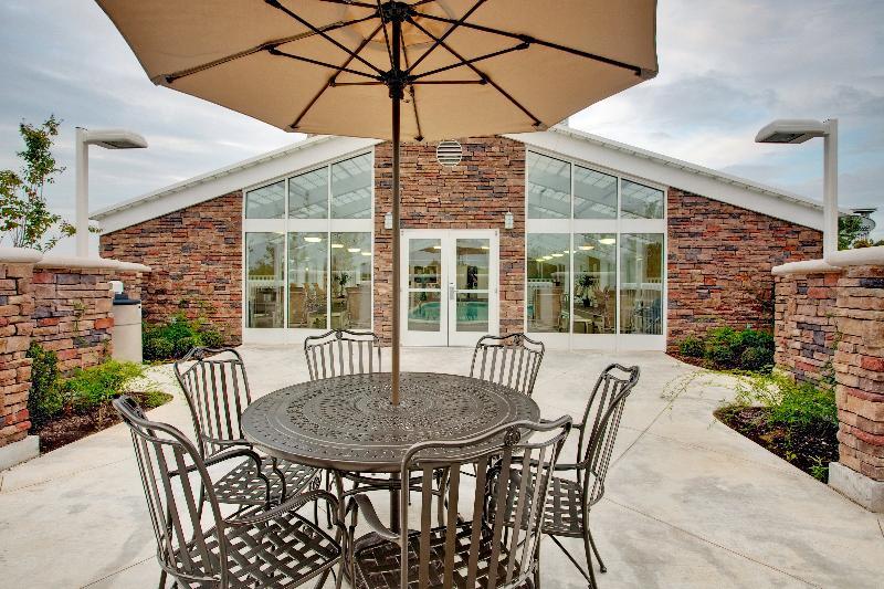 Holiday Inn Hotel & Suites Memphis-Wolfchase Galleria By Ihg Exterior foto